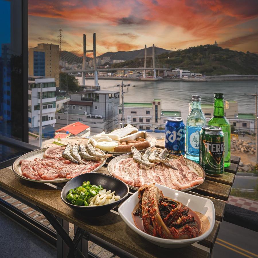 Yeosu View Foret Pension Exterior foto